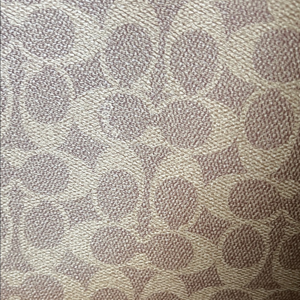 Coach Willow Signature Canvas Tote Bag and matching wallet - Picture 8 of 14